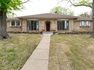 4117 Village Green Dr, Irving, TX 75038