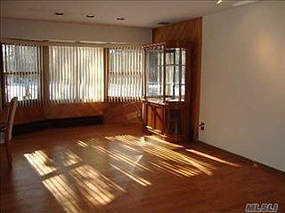 2nd image of 24 Hyde Ln