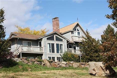 3rd image of 3 Riverview Hl