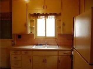 5005 NE Davidson Rd, Kansas City, MO 64118