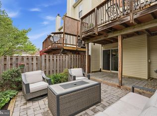 105 Amberfield Ln, Gaithersburg, MD 20878