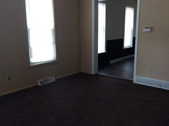 3rd image of 1457 Palmer Ave