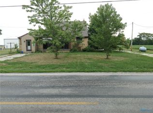 29214 N Fostoria Rd, Millbury, OH 43447