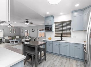 901 Stoneys Ln, El Cajon, CA 92021