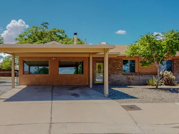 8917 Sonya Ave SW, Albuquerque, NM 87121