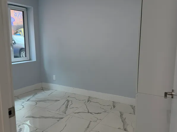 38-03 31st Street image 13 of 24