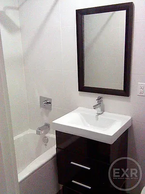 Rented by EXR | media 68