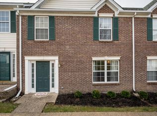 8035 Aspen Green Ln, Louisville, KY 40291