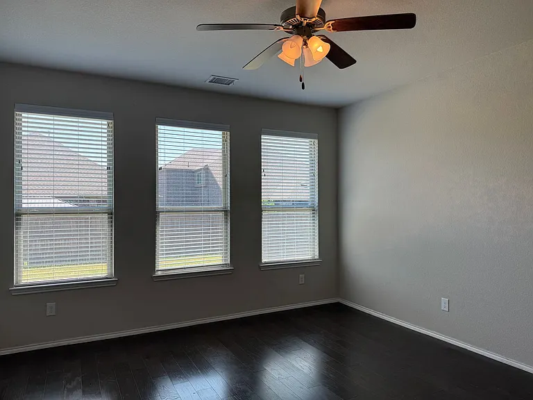 7207 Fallen Crest Ln — Photo 12