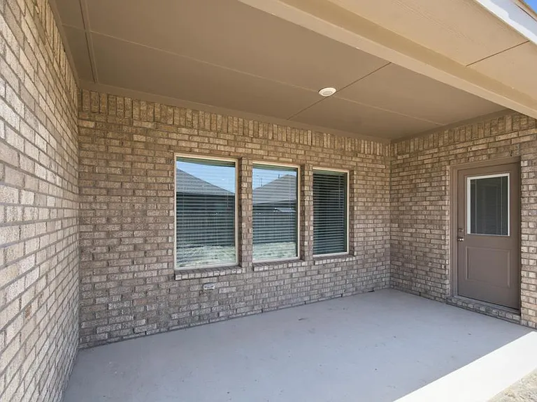 7203 Blue Meadow Rd — Photo 32