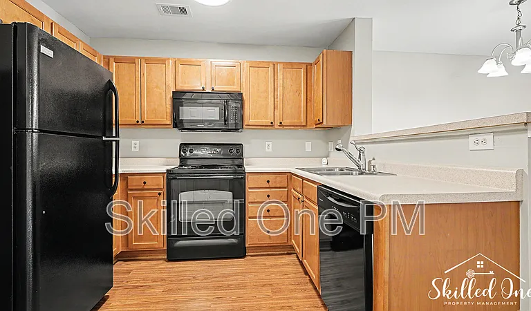 1380 Heritage Pointe Dr #101 — Photo 6