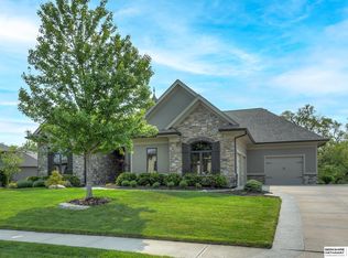 5657 S 208th St, Elkhorn, NE 68022