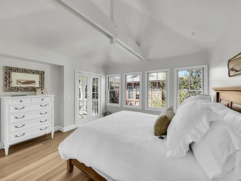 2672 Bungalow Pl — Photo 26