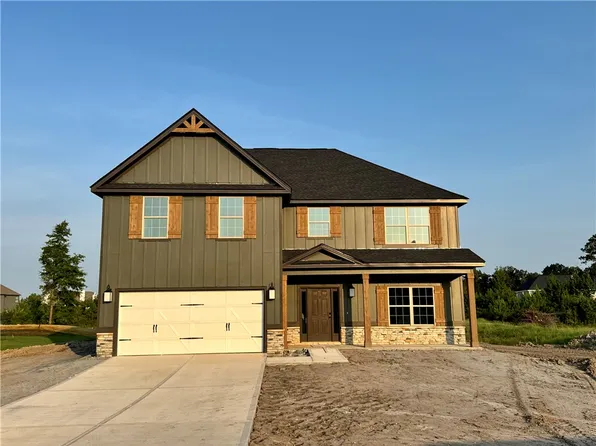 7 Revolutionary Ct, Fort Mitchell, AL 36856