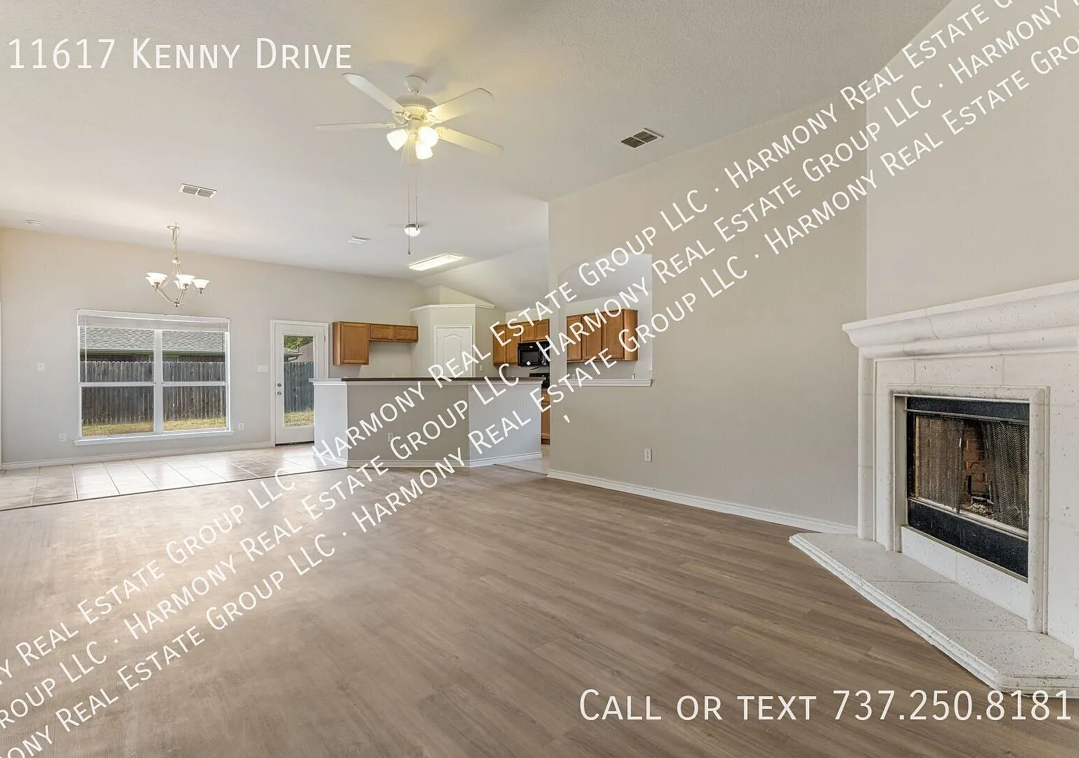 Beautiful 4-Bedroom One Story Home in The Villages of Woodland Springs Keller ISD — Photo 2