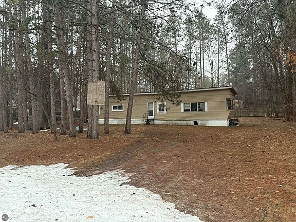 2nd image of 3537 Glorianne Dr
