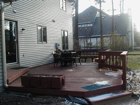 Newly painted deck/bench