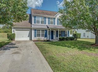 924 Crowders Woods Dr, Gastonia, NC 28052