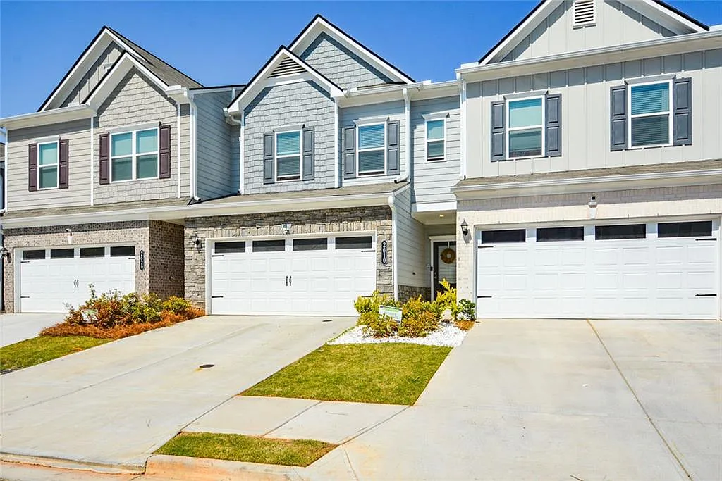 3 bed, 2.5 bath, 1959 sqft, $2,760 — Photo 3