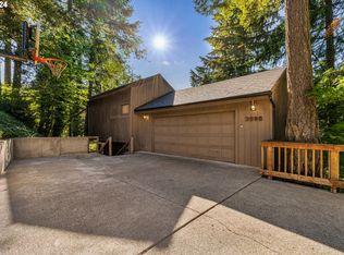 3598 Spring Blvd, Eugene, OR 97405