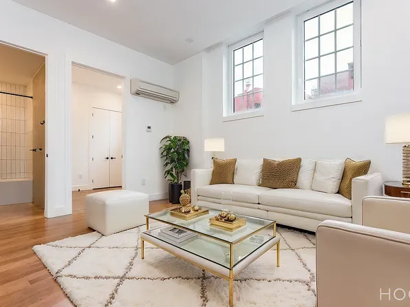 128 Montrose Avenue image 1 of 15