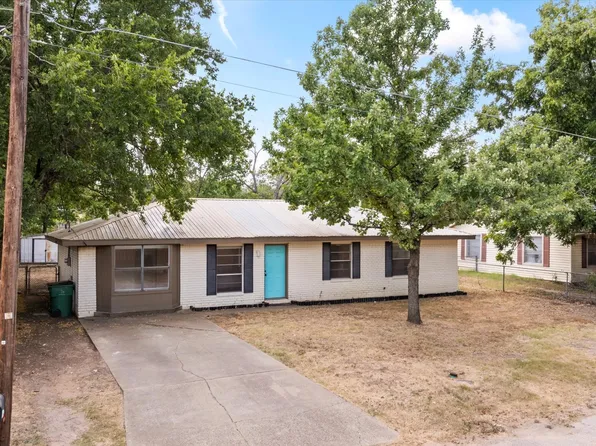 660 S 3rd Ave, Stephenville, TX 76401