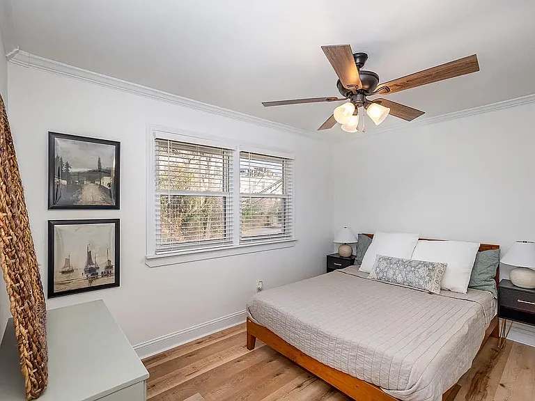 705 Daniels St #D — Photo 6