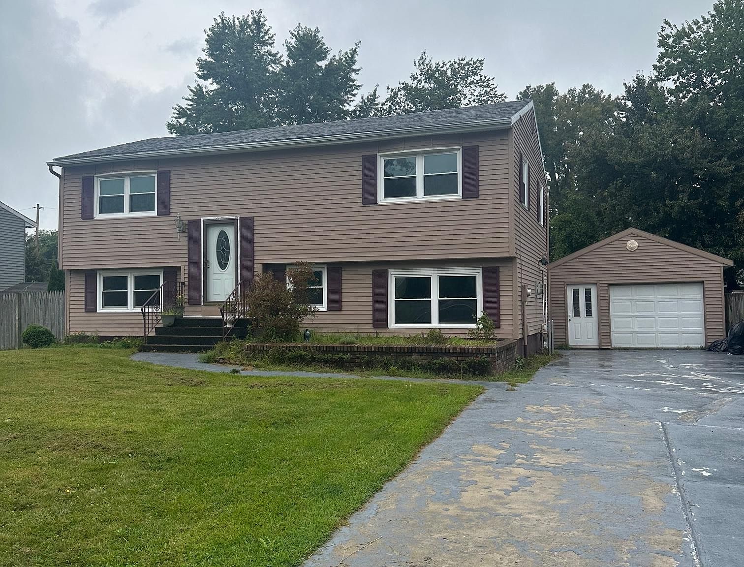 18 Lynn Dr, Albany, NY 12205 Zillow