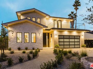 12427 Cumpston St, Valley Village, CA 91607