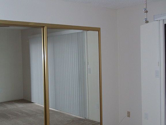 5th image of 2890 Redwood Pkwy APT 102