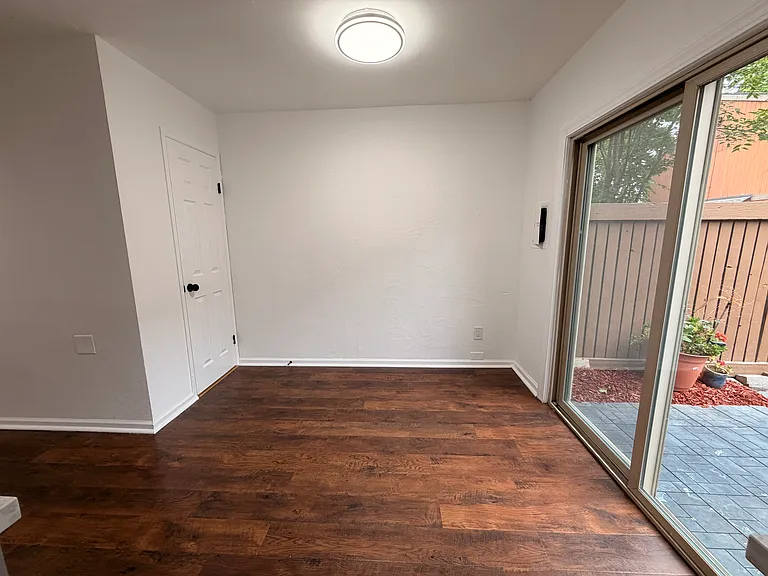 38623 Cherry Ln #123 — Photo 10