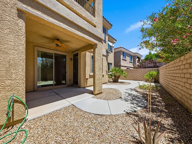11825 Amistoso Ln — Photo 31