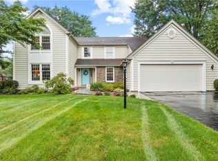 23 Rutherfield Ln, Rochester, NY 14625