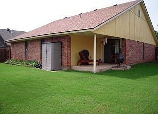 1st image of 608 Westglen Dr