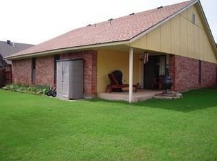 608 Westglen Dr, Yukon, OK 73099