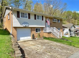 805 Daverton Rd, Charleston, WV 25303