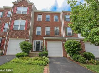 11449 Fogarty Ct, Fairfax, VA 22030