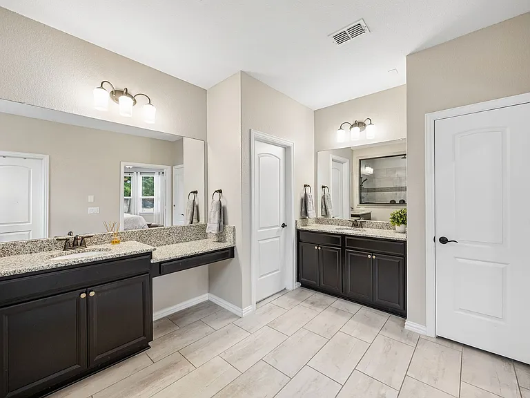 2200 Mountain Creek Ct — Photo 26
