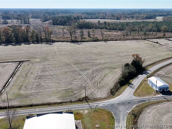 2nd image of 301 Railroad Rd