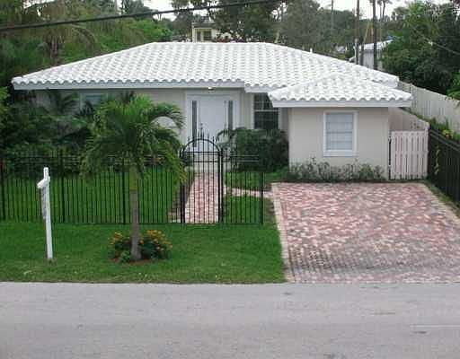 1st image of 332 SW 20th St