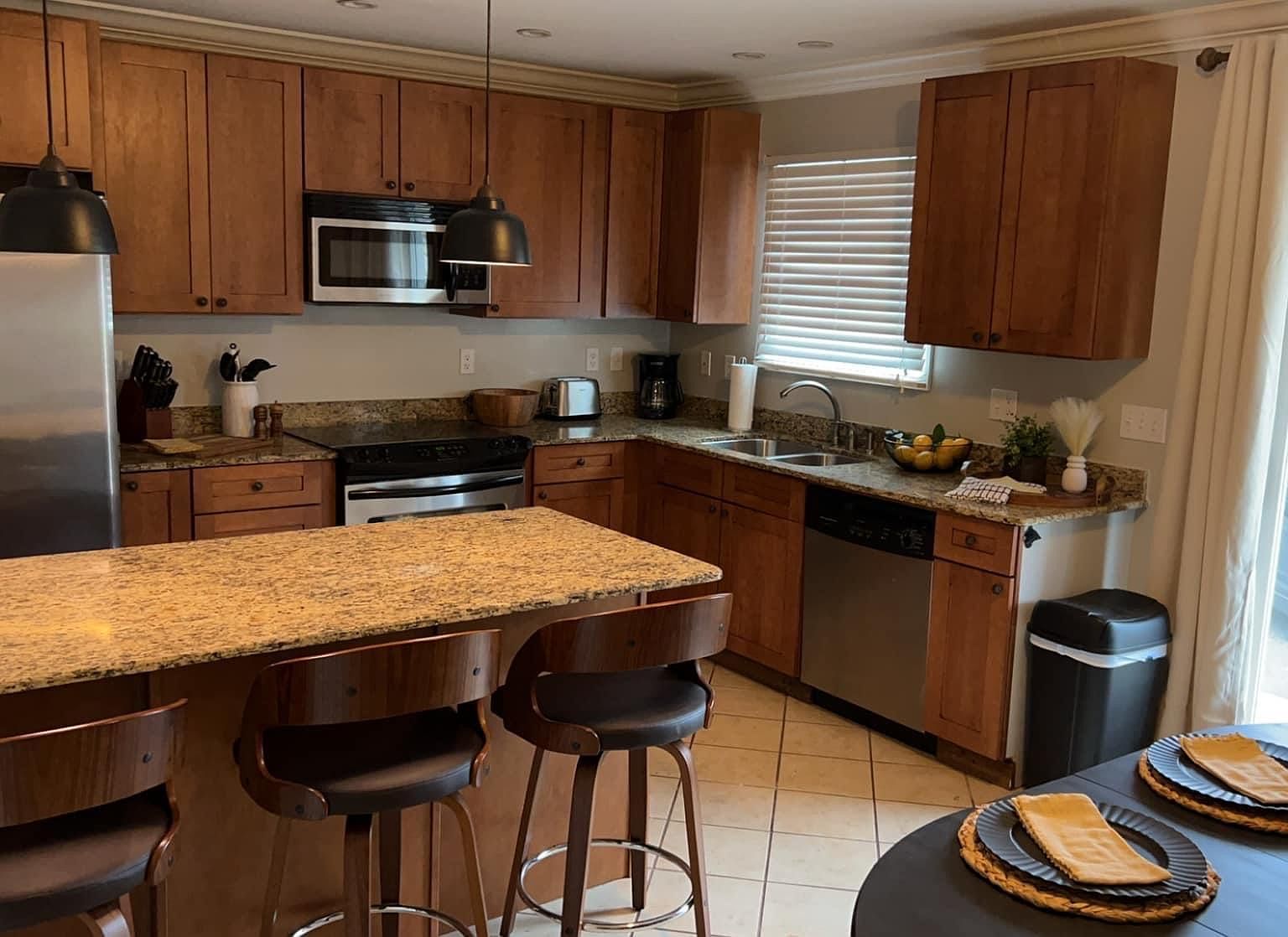 808 Desoto St UNIT 5, Ocean Springs, MS 39564 Zillow