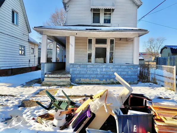 2121 N Ontario St, Toledo, OH 43611