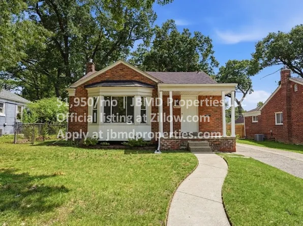 8621 Oak Park Blvd, Oak Park, MI 48237