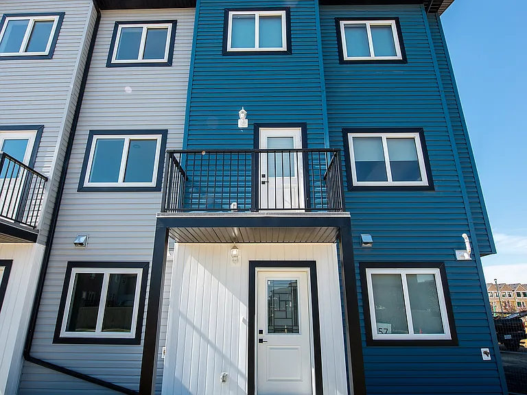 2702 Maple Way NW — Photo 5