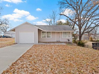 225 E Whittier St, Kansas City, MO, 64119