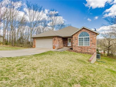 27 May Ln, Bella Vista, AR, 72715