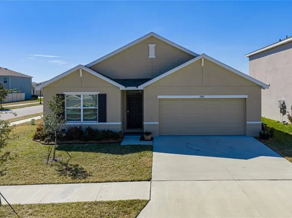2741 Gardiner Ln, Zephyrhills, FL 33541