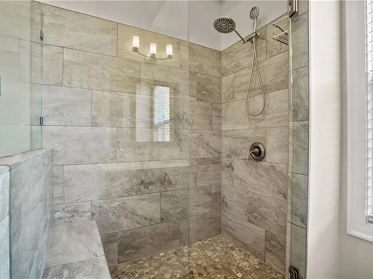 1011 Towneship Way — Photo 18