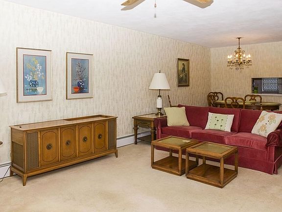 3rd image of 315 Neponset St APT 36