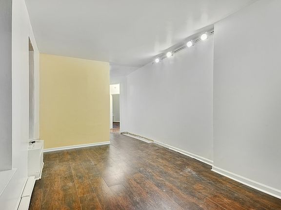 2nd image of 208 W 119th St APT 2B